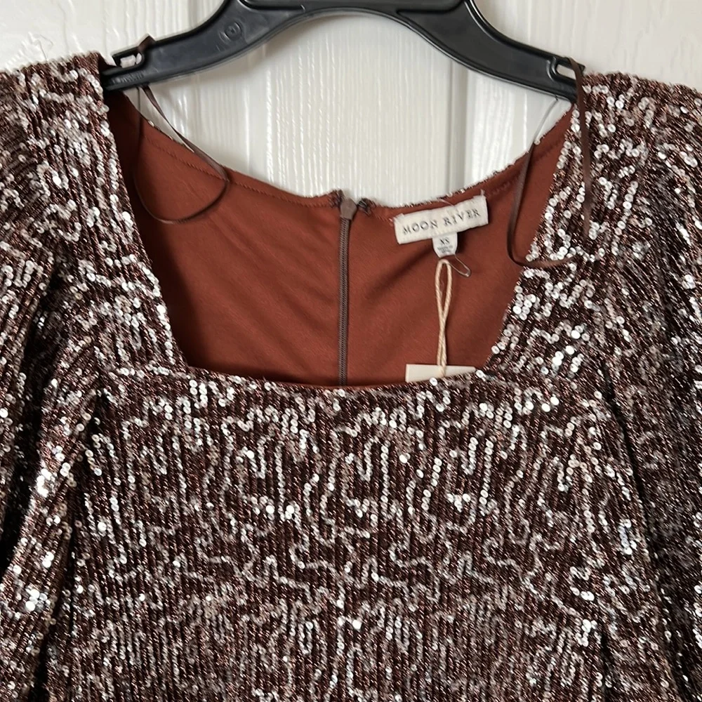 Moon River Anthropologie Womens Sequin babydoll cocktail dress square neck …
